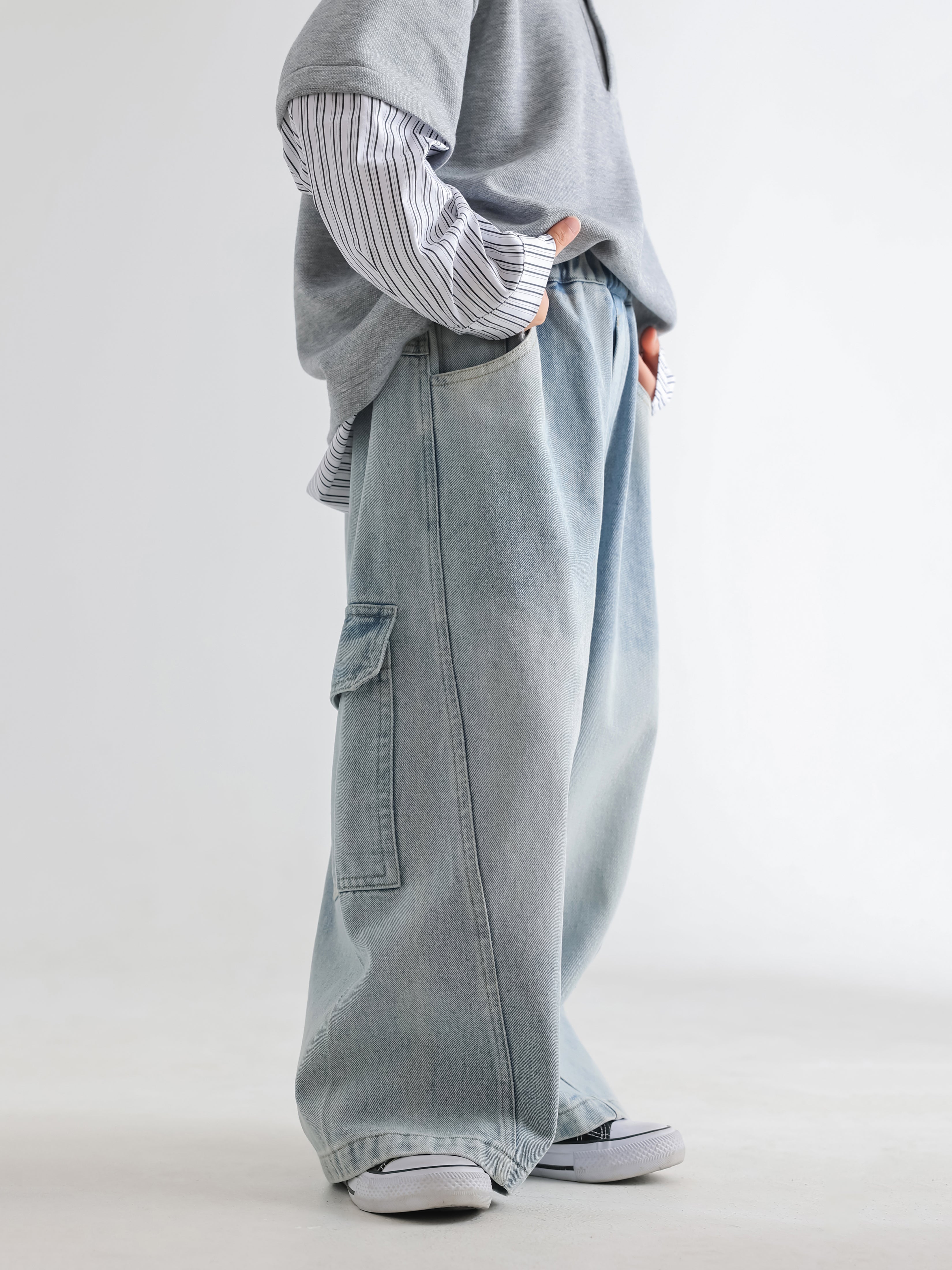 Trendy Layered Shirt & Wide-Leg Jeans Set